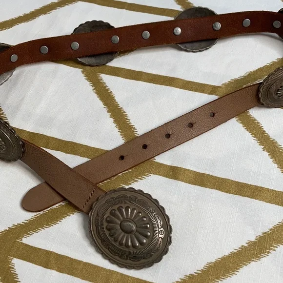 Abercrombie & Fitch Western Concho Belt - Picture 5 of 6